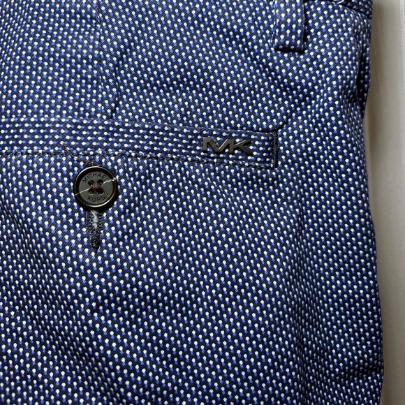 Michael Kors - Breathable Casual Basic Men's Blue Patterned Shorts in Size 34 - Picture 3 of 8